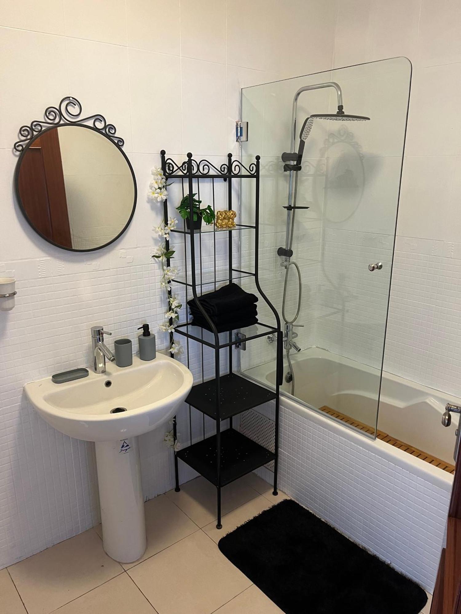 Bright Apartment With Sea View, Few Steps Away From The Tgv Tanger Kültér fotó