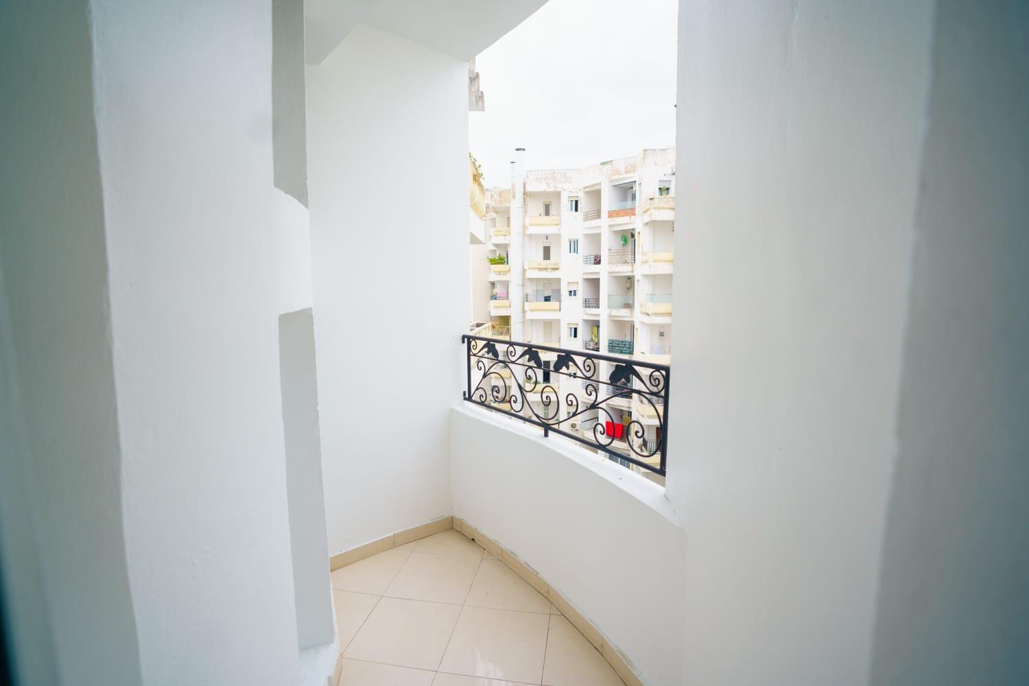 Bright Apartment With Sea View, Few Steps Away From The Tgv Tanger Kültér fotó